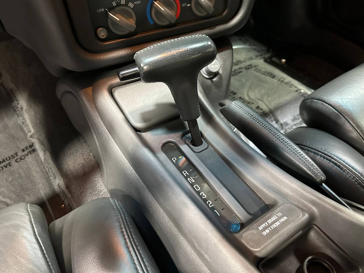 1993 Pontiac Firebird 32