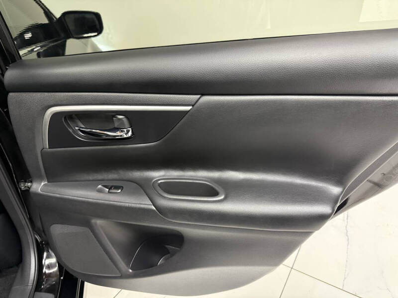 2018 Nissan Altima 2.5 SR