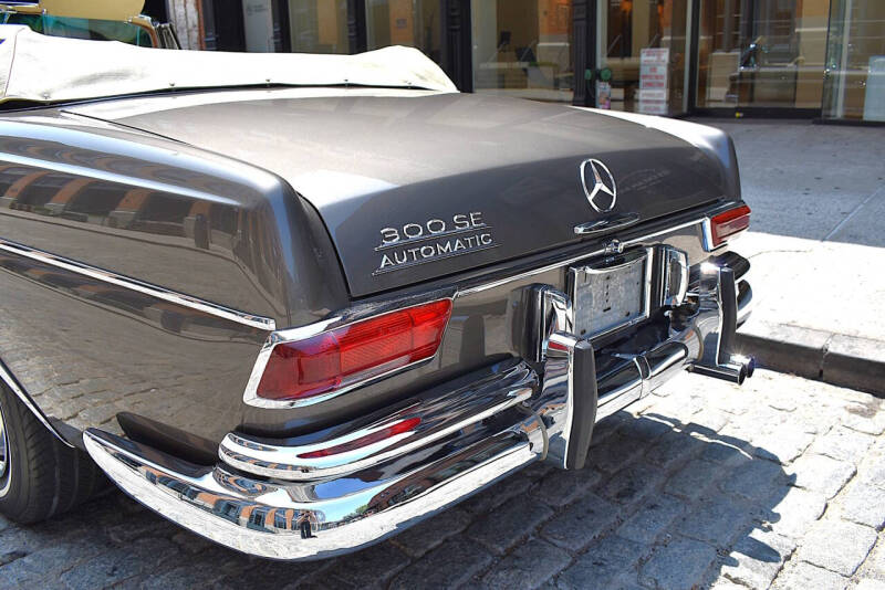 1966 Mercedes-Benz 300-Class