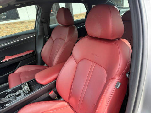 2025 Kia K5