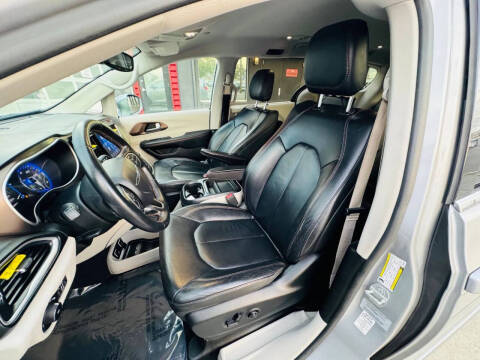 2017 Chrysler Pacifica