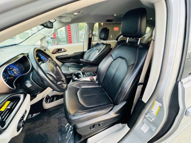 2017 Chrysler Pacifica