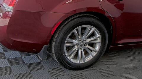 2019 Chrysler 300 Touring L