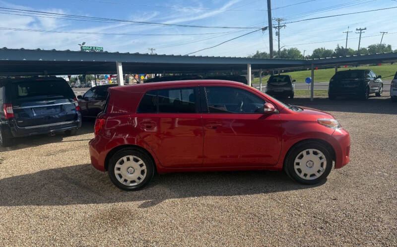 2009 Scion xD