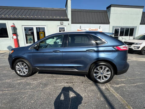 2019 Ford Edge Titanium