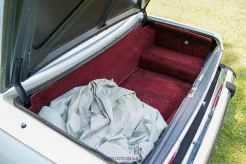 1989 Mercedes-Benz 560-Class 560 SL