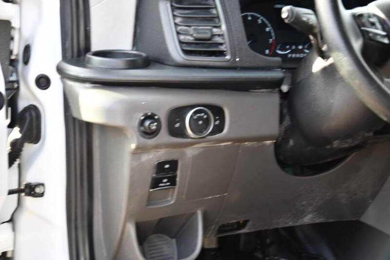 2023 Ford Transit 250