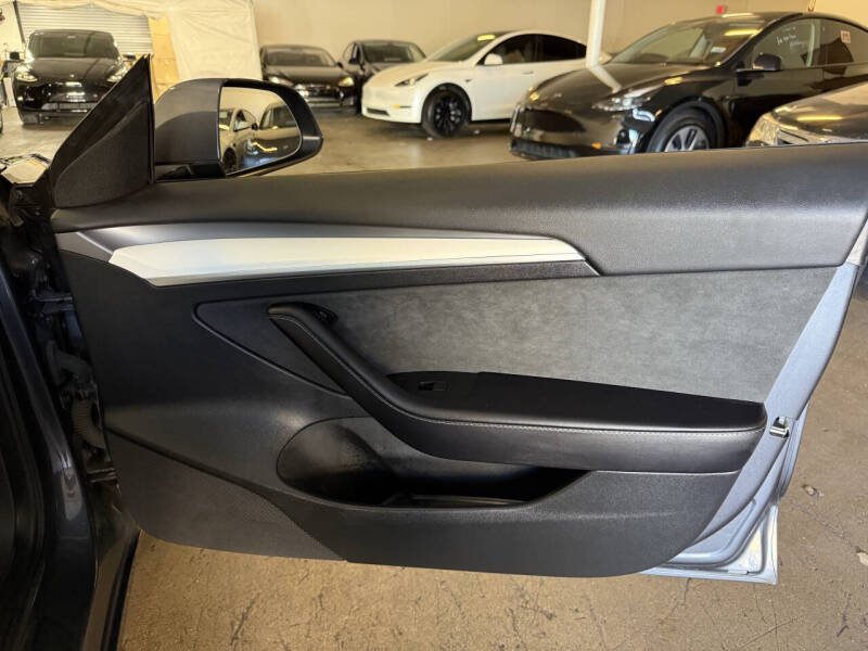 2023 Tesla Model 3 Long Range