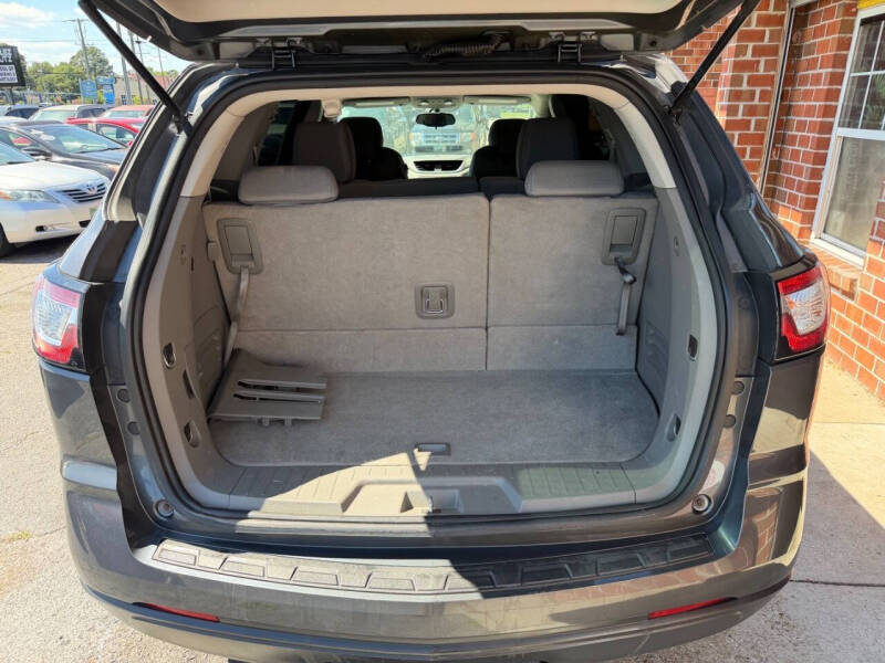2013 Chevrolet Traverse LS