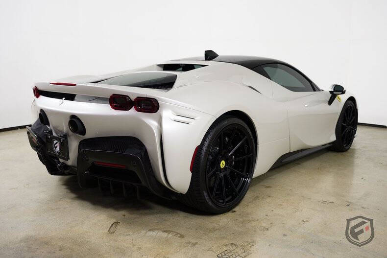 2022 Ferrari SF90 Stradale