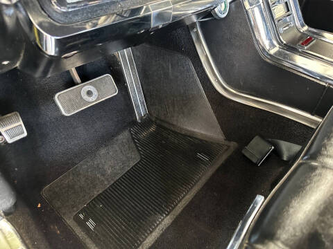 1966 Ford Thunderbird