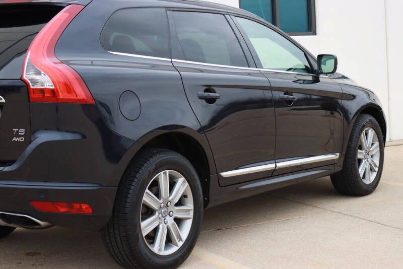 2017 Volvo XC60 T5 Inscription