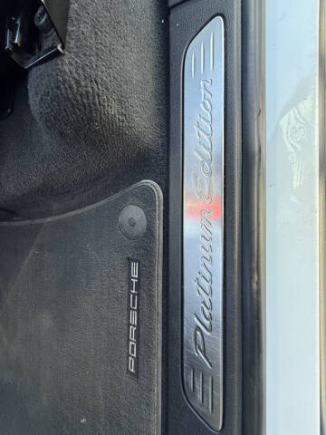 2014 Porsche Cayenne Platinum Diesel