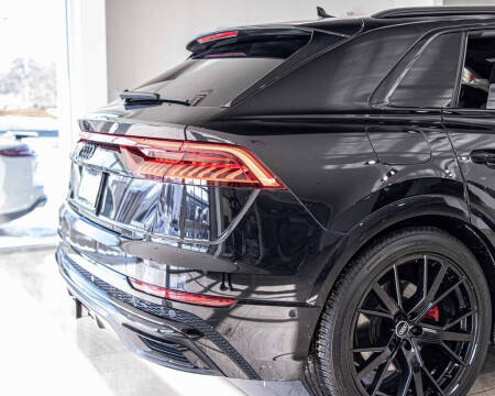 2021 Audi Q8 quattro Prestige 55 TFSI