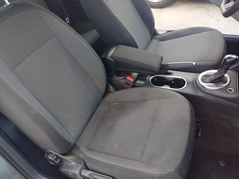 2013 Volkswagen Beetle 2.5L Entry PZEV