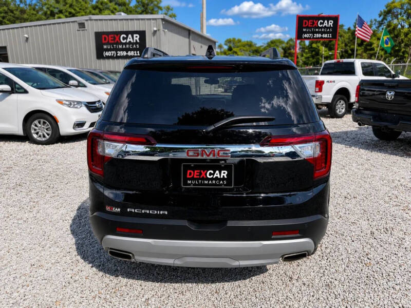 2023 GMC Acadia SLT