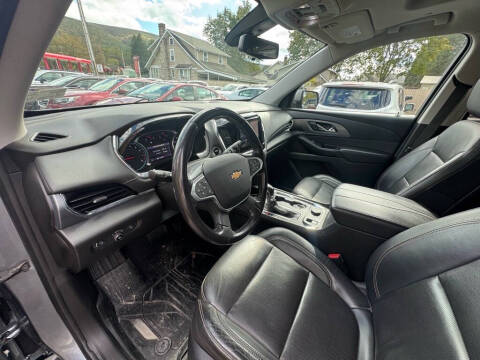 2021 Chevrolet Traverse Premier