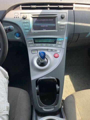 2014 Toyota Prius Plug-in Hybrid