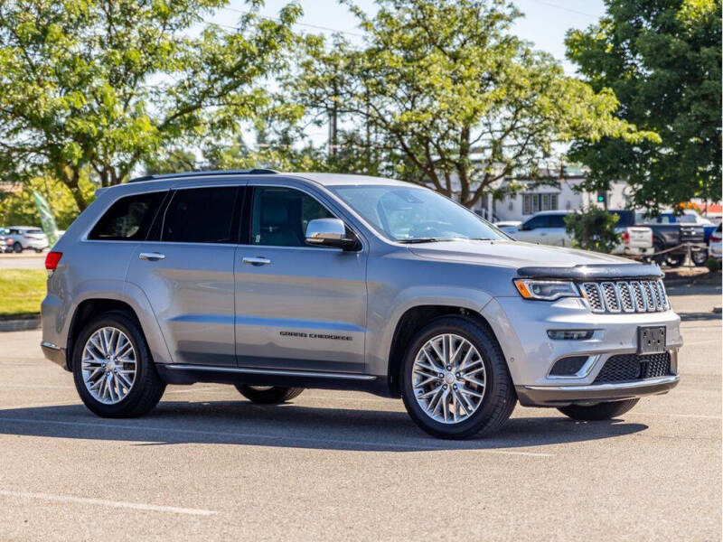 2018 Jeep Grand Cherokee Summit
