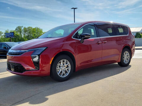2027 Chrysler Pacifica Select