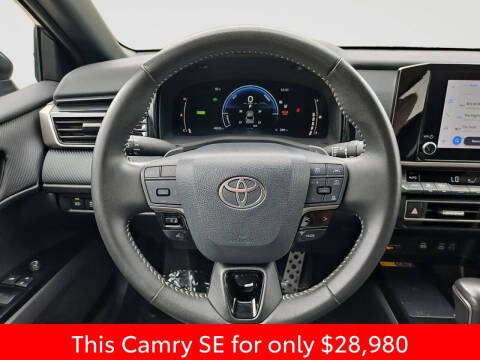 2025 Toyota Camry SE