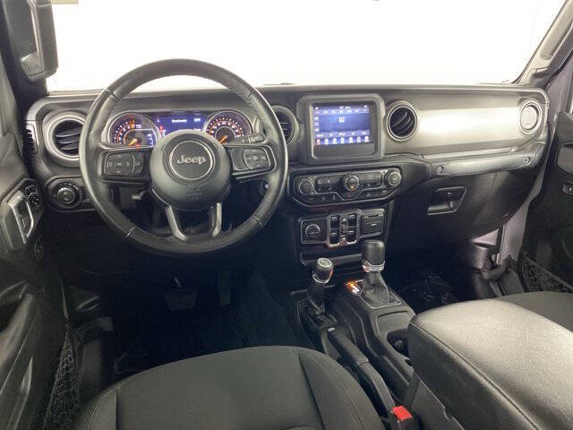 2022 Jeep Gladiator Willys