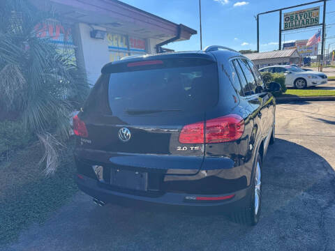 2015 Volkswagen Tiguan SE