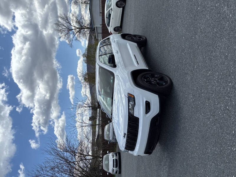 2019 Jeep Grand Cherokee Altitude