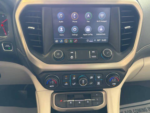 2022 GMC Acadia Denali