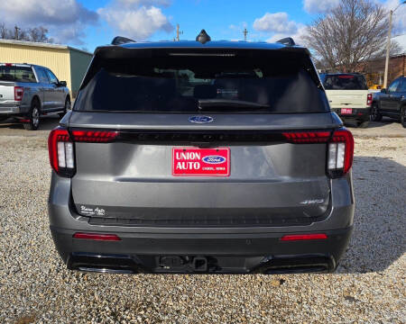 2025 Ford Explorer ST-Line