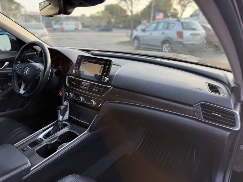 2018 Honda Accord Touring