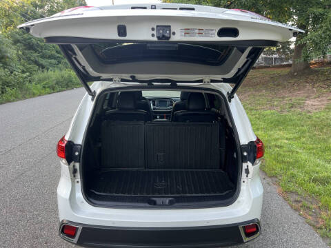 2017 Toyota Highlander Limited Platinum