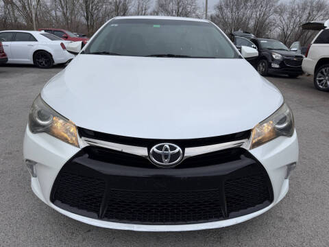 2017 Toyota Camry SE