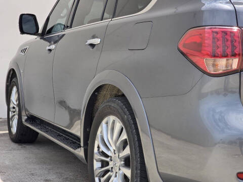 2017 Infiniti QX80