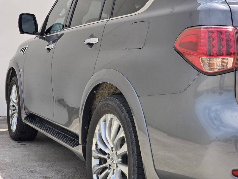 2017 Infiniti QX80