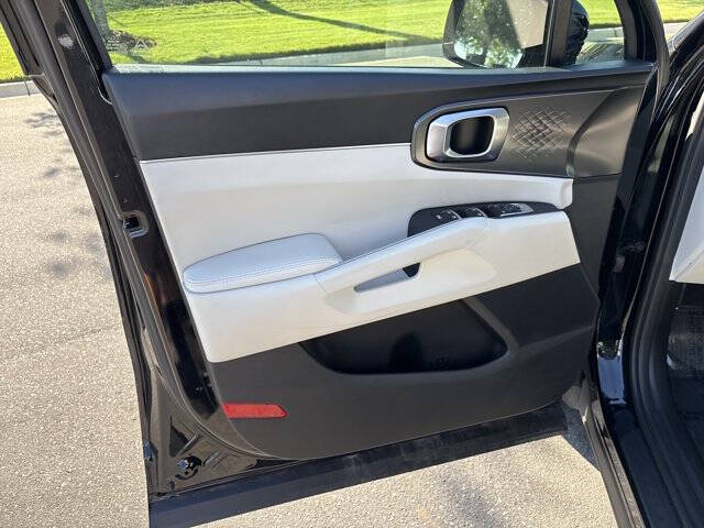 2024 Kia Sorento S