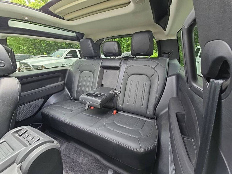 2021 Land Rover Defender 90 First Edition