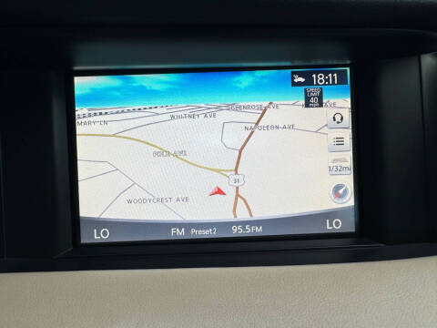 2017 Infiniti QX30 Premium