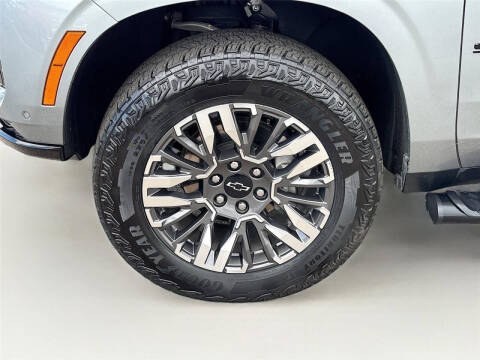 2025 Chevrolet Suburban Z71