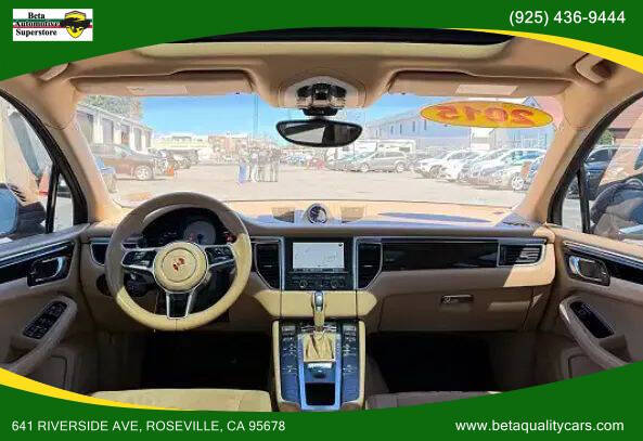 2015 Porsche Macan S