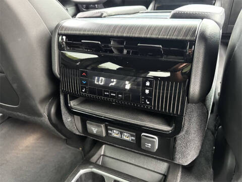 2023 Jeep Wagoneer Series II