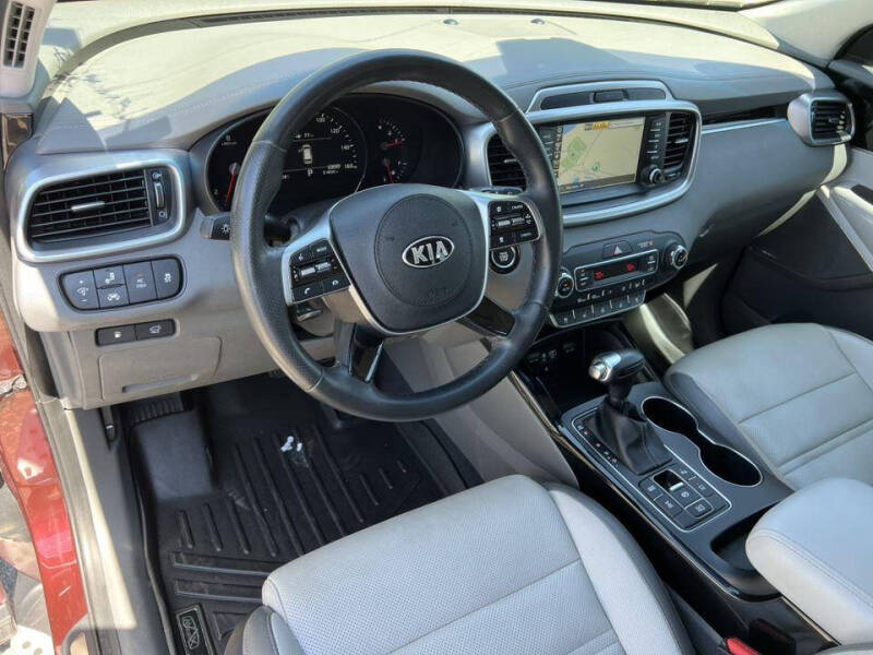 2019 Kia Sorento SX V6