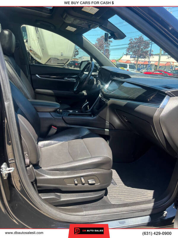 2022 Cadillac XT6 Premium Luxury