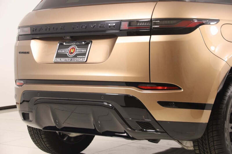 2024 Land Rover Range Rover Evoque P250 Dynamic SE