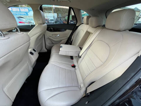 2017 Mercedes-Benz GLC GLC 300 4MATIC