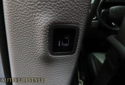 2024 Chrysler Pacifica Plug-In Hybrid S Appearance