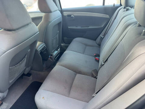 2011 Chevrolet Malibu LS