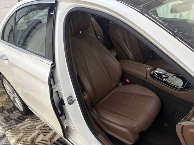 2017 Mercedes-Benz E-Class E 300 4MATIC