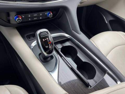 2018 Buick Enclave Essence