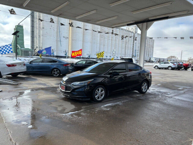 2017 Chevrolet Cruze LT Auto